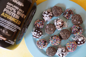 TRUFAS DE CHOCOLATE FIT