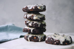 CHOCOLATE BLANCO Y NEGRO COOKIES