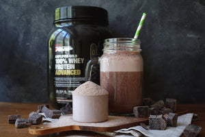 LECHE DE ALMENDRAS + BATIDO CHOCOLATE PEANUT BUTTER POST ENTRENAMIENTO