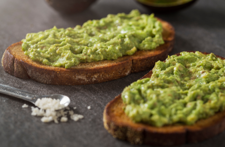 TOSTADA SALUDABLE CON PALTA