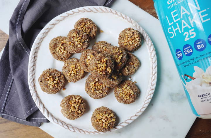 GALLETAS PROTEICAS DE BANANO Y NUEZ