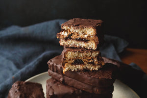 OBLEAS RELLENAS BAÑADAS EN CHOCOLATE