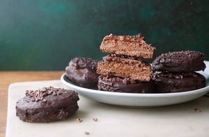 ALFAJORES DE CHOCOLATE FIT
