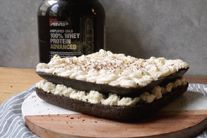 TORTA PROTEICA DE CHOCOLATE Y CREMA DE QUESO